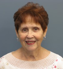 Photo of Naomi Manke